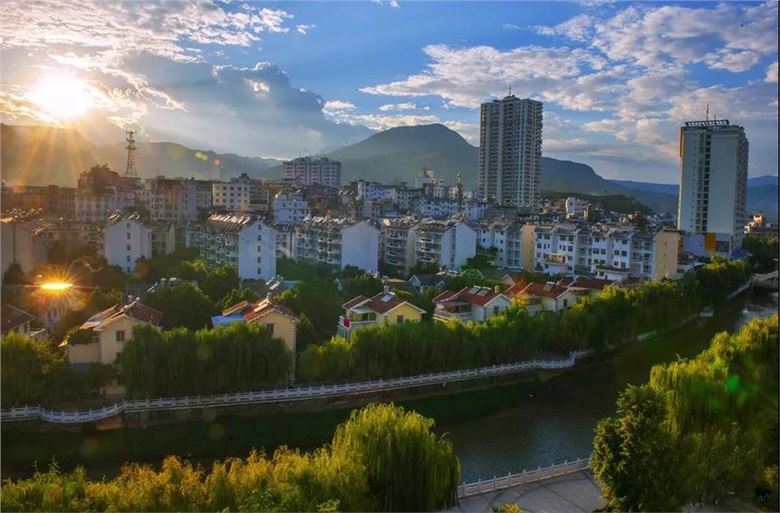 縣域智慧城市建設(shè)，套用大城市行嗎？